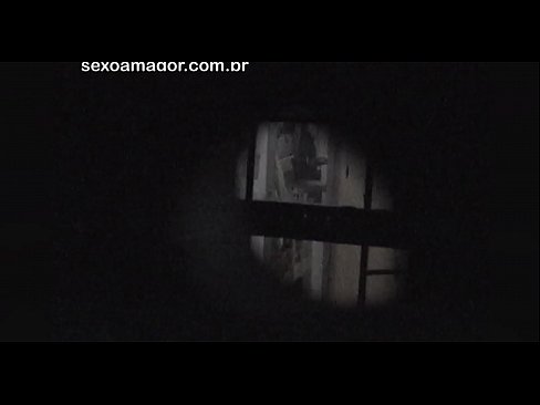 ❤️ Blondie hè videoregistrata in segretu da un voyeur di u quartieru nascostu daretu à i mattoni cavi ❤ Super porn à co.marketapp.top ☑